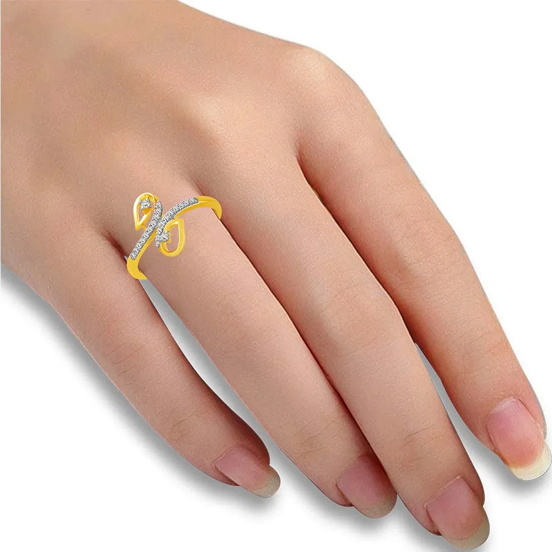 14K Diamond-studded Gold Ring With Leafy Designs In The Centre