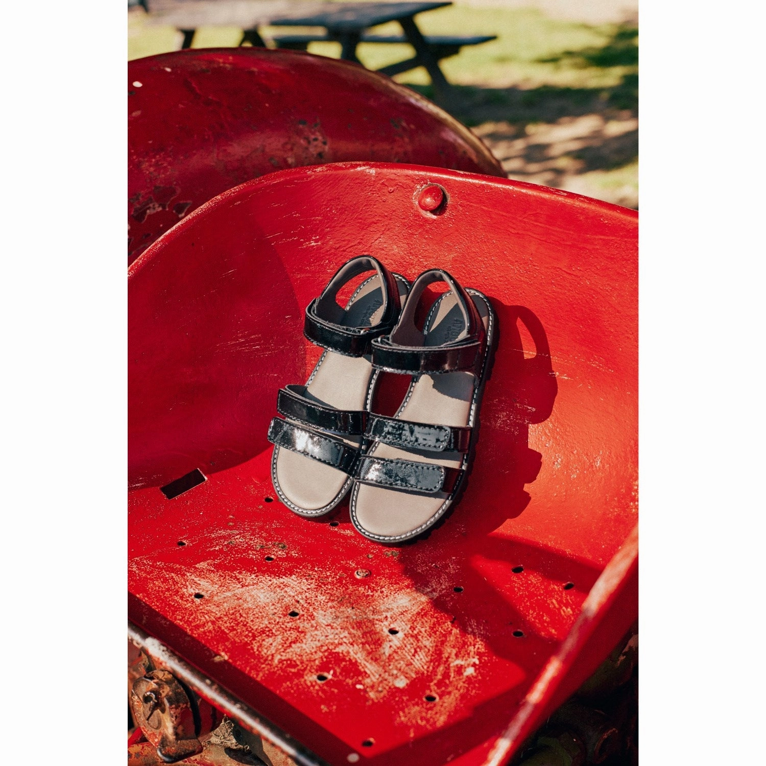 Angulus Black Justerbar Leathersandal Med Velcro Trail shoes