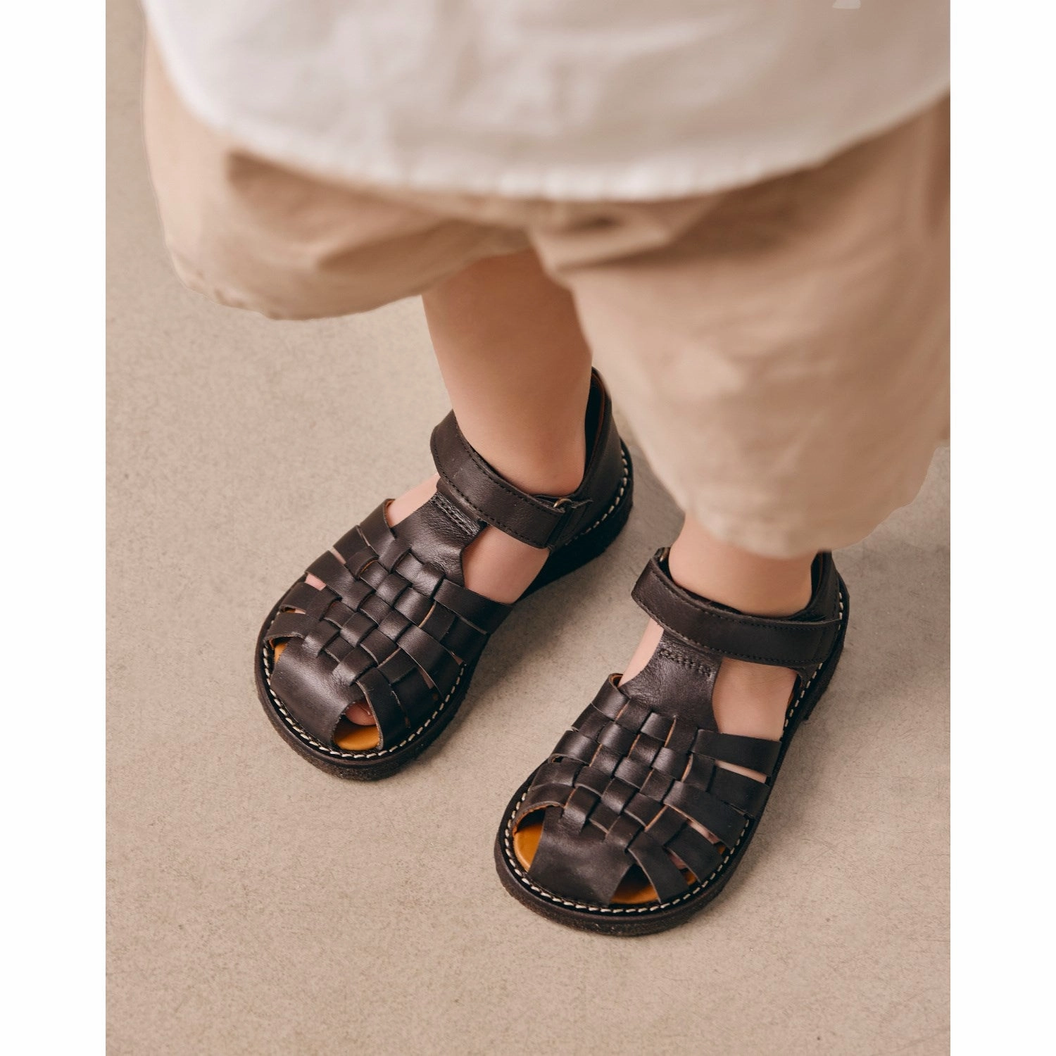 Angulus Dark Brown Braided Leathersandal Clogs