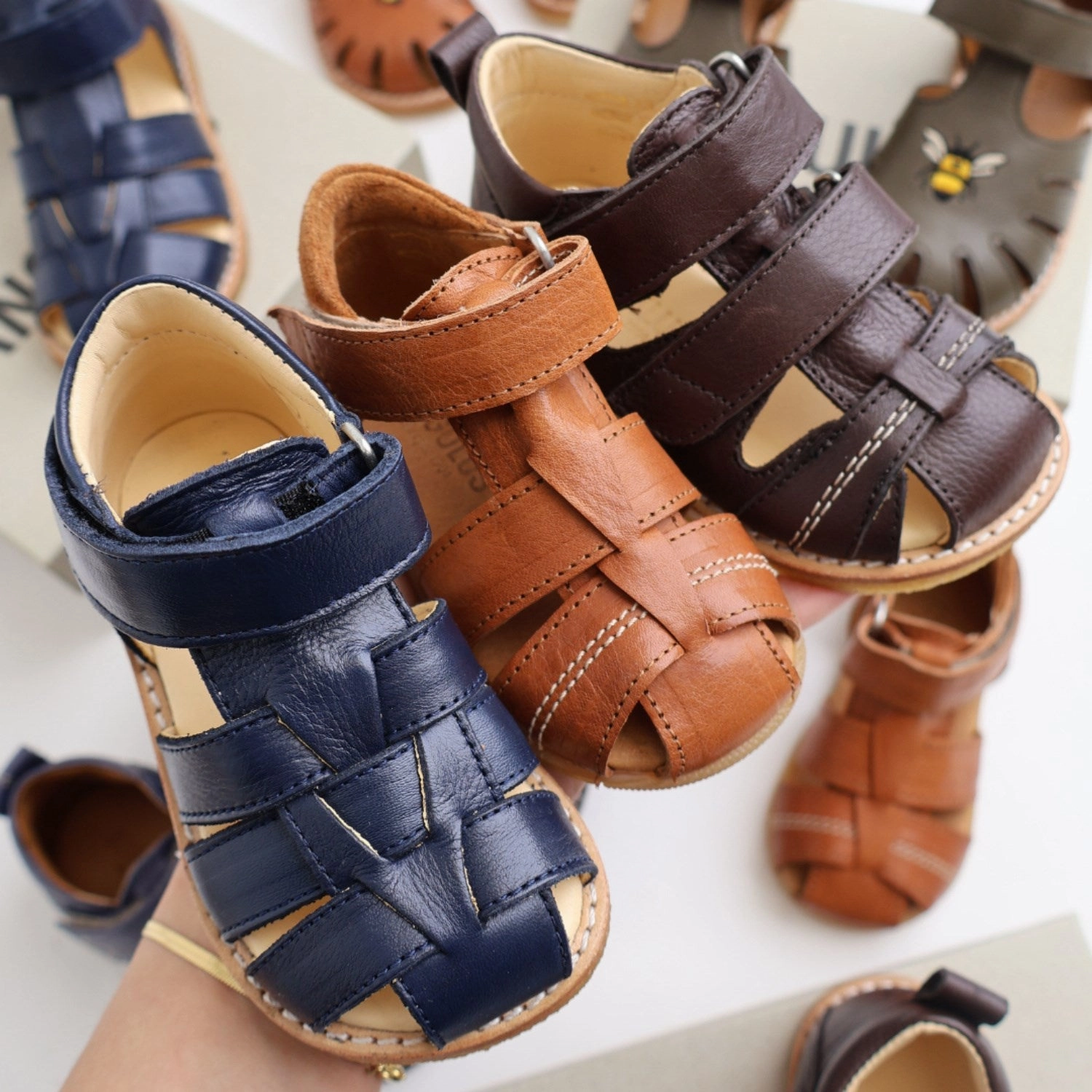 Angulus Navy Beginner Sandal Med Velcro Closure Low-top shoes