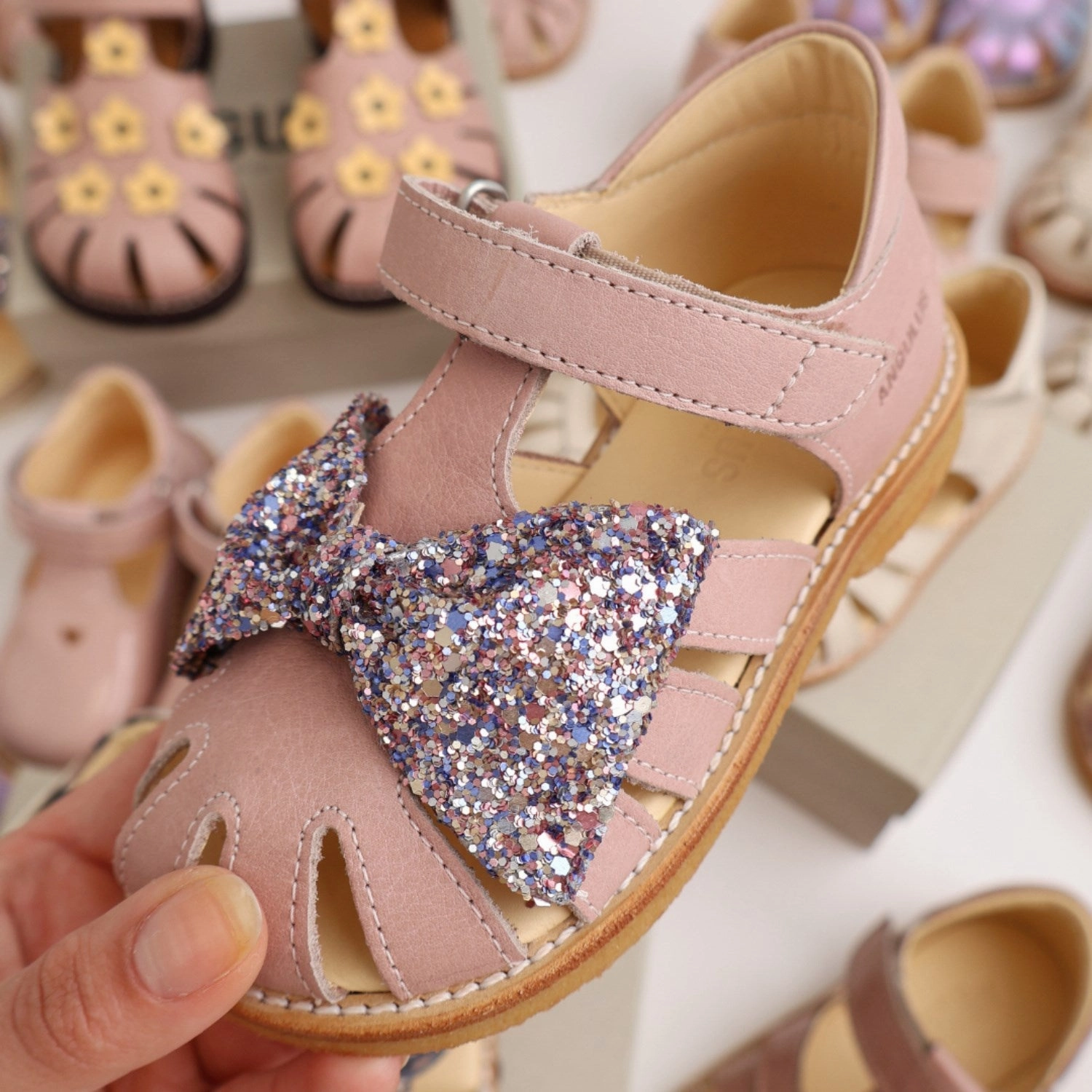 Angulus Rosebud/Pastel multi glitter Sandal Med Glittersljfe Og Velcro Closure Canvas shoes