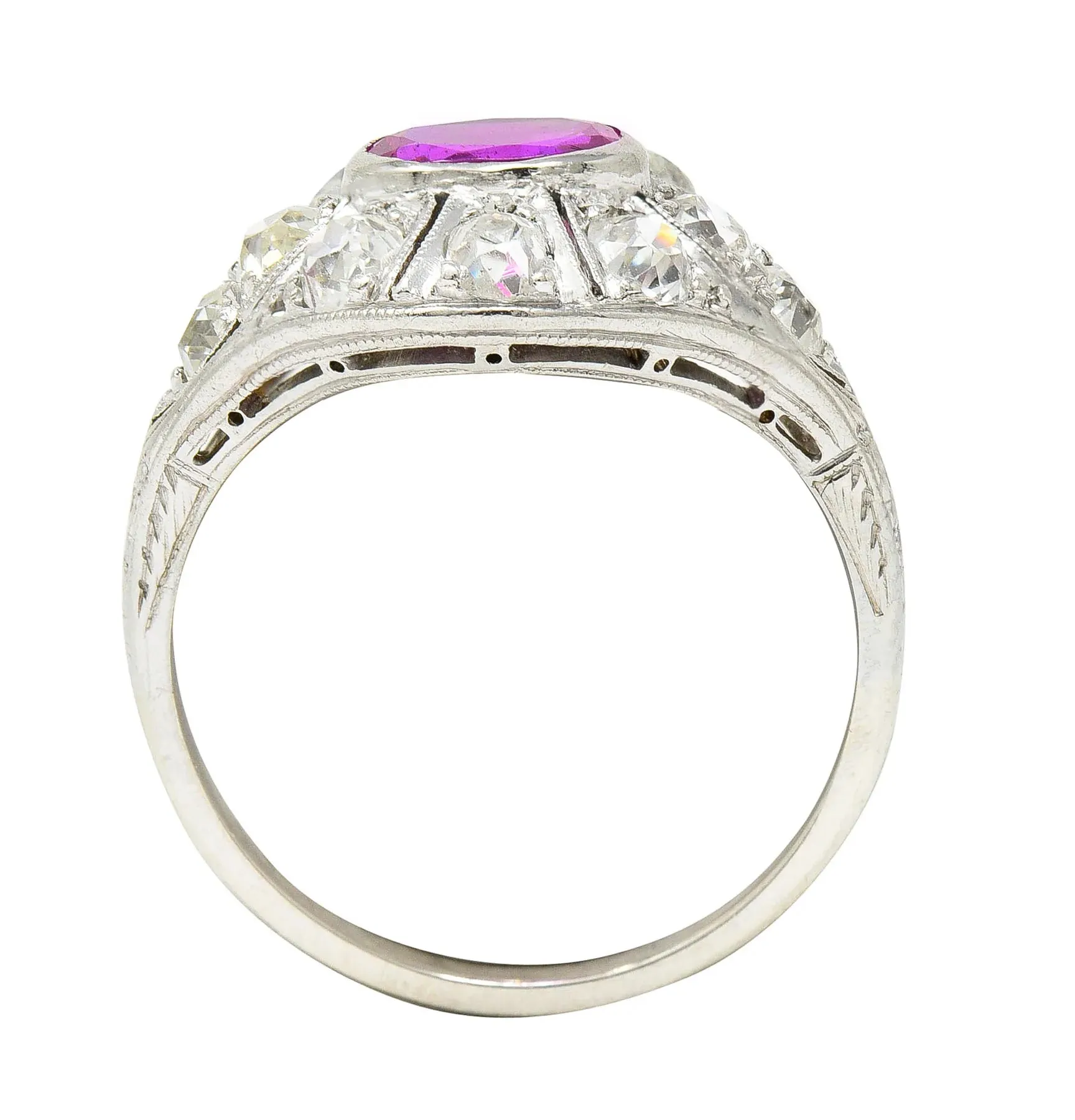 ART DECO 1.66 CTW OVAL CUT RUBY DIAMOND 18 KARAT WHITE GOLD BOMBAY DINNER RING