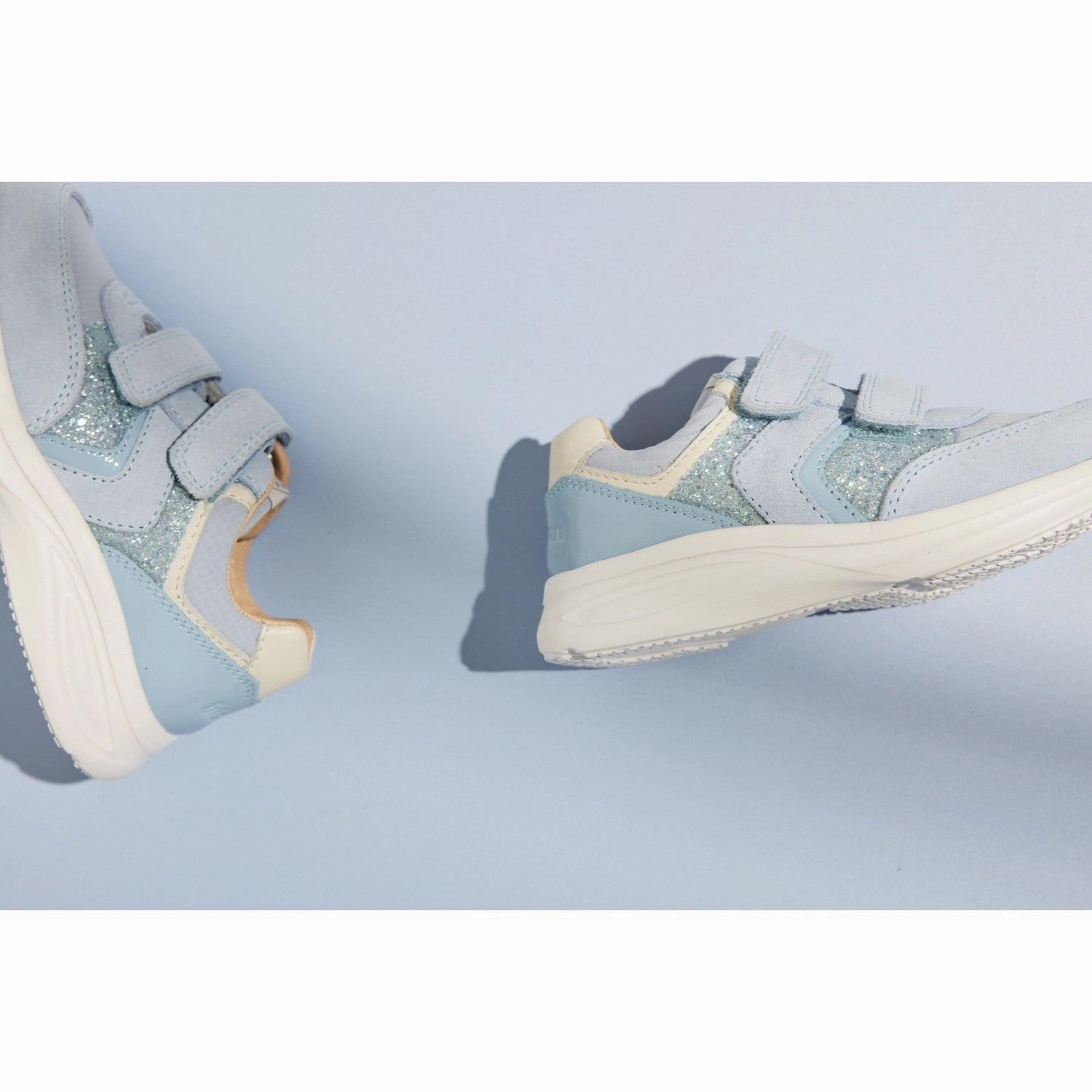 Basketball shoes Bisgaard Sky Glitter Yuki Glitter Velcro Shoe