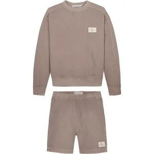 Calvin Klein Badge Mineral Dye Set Shitake Regal Refined