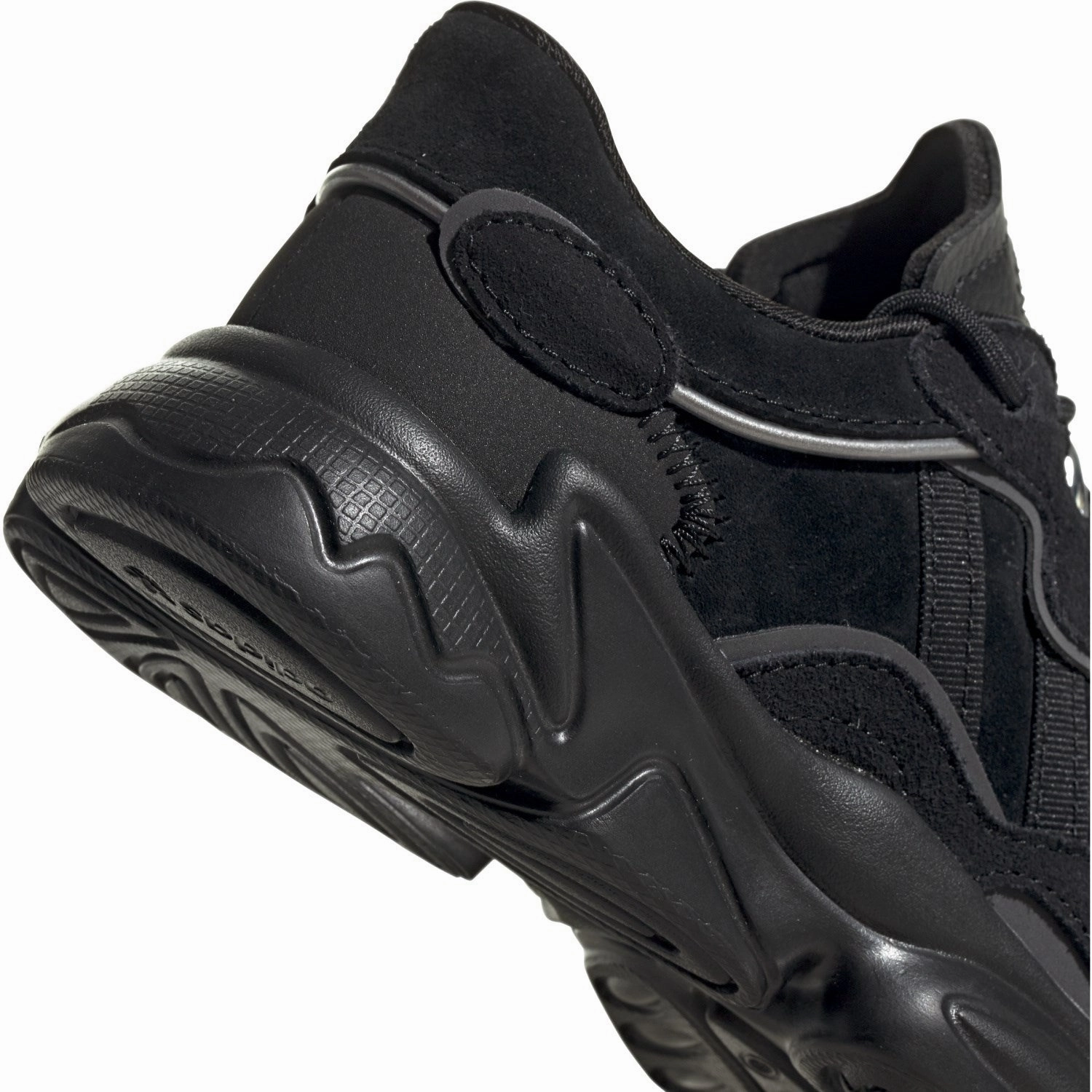 Casual shoes adidas Originals Cblack/Cblack/Ngtmet Ozweego C Sneakers