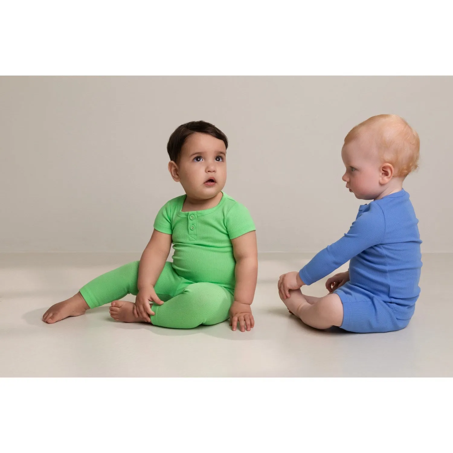 Chic MarMar Modal Fine Rib Clover Leg Leggings