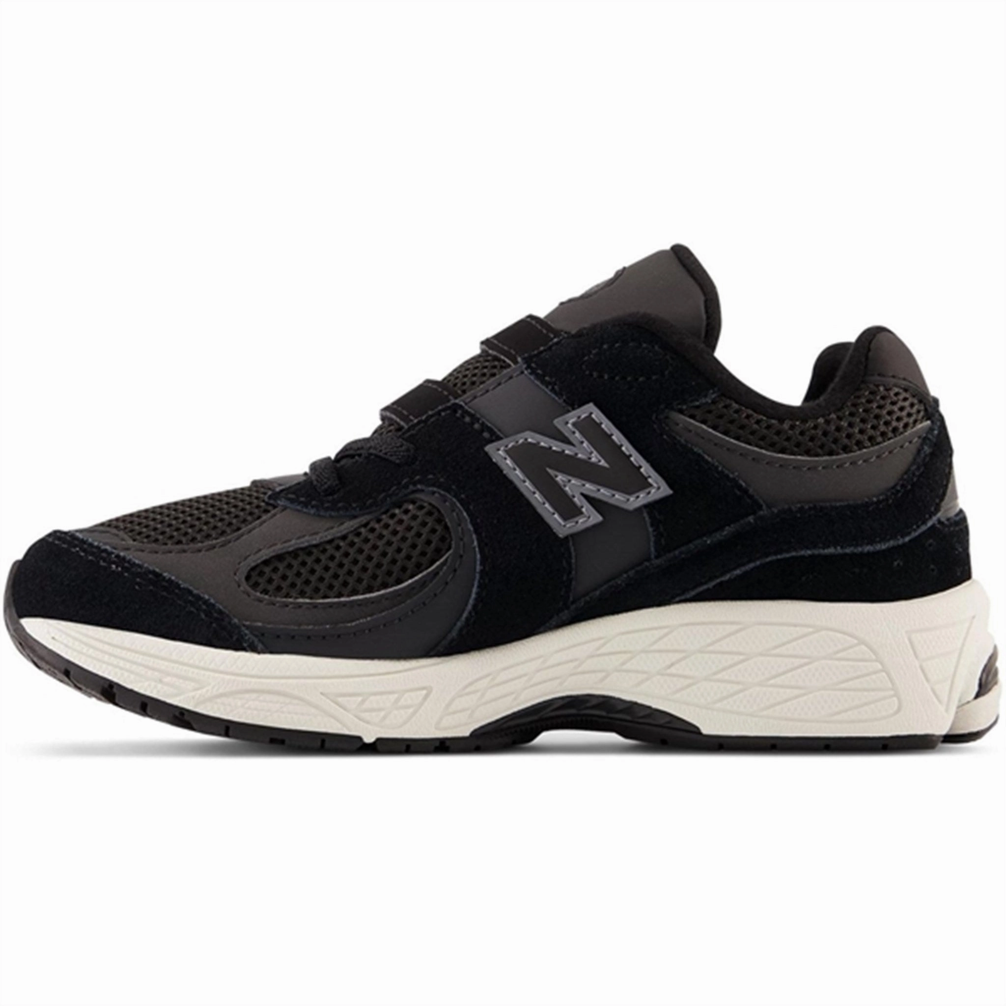 Classic shoes New Balance 2002 Alternative Closure Sneakers Black