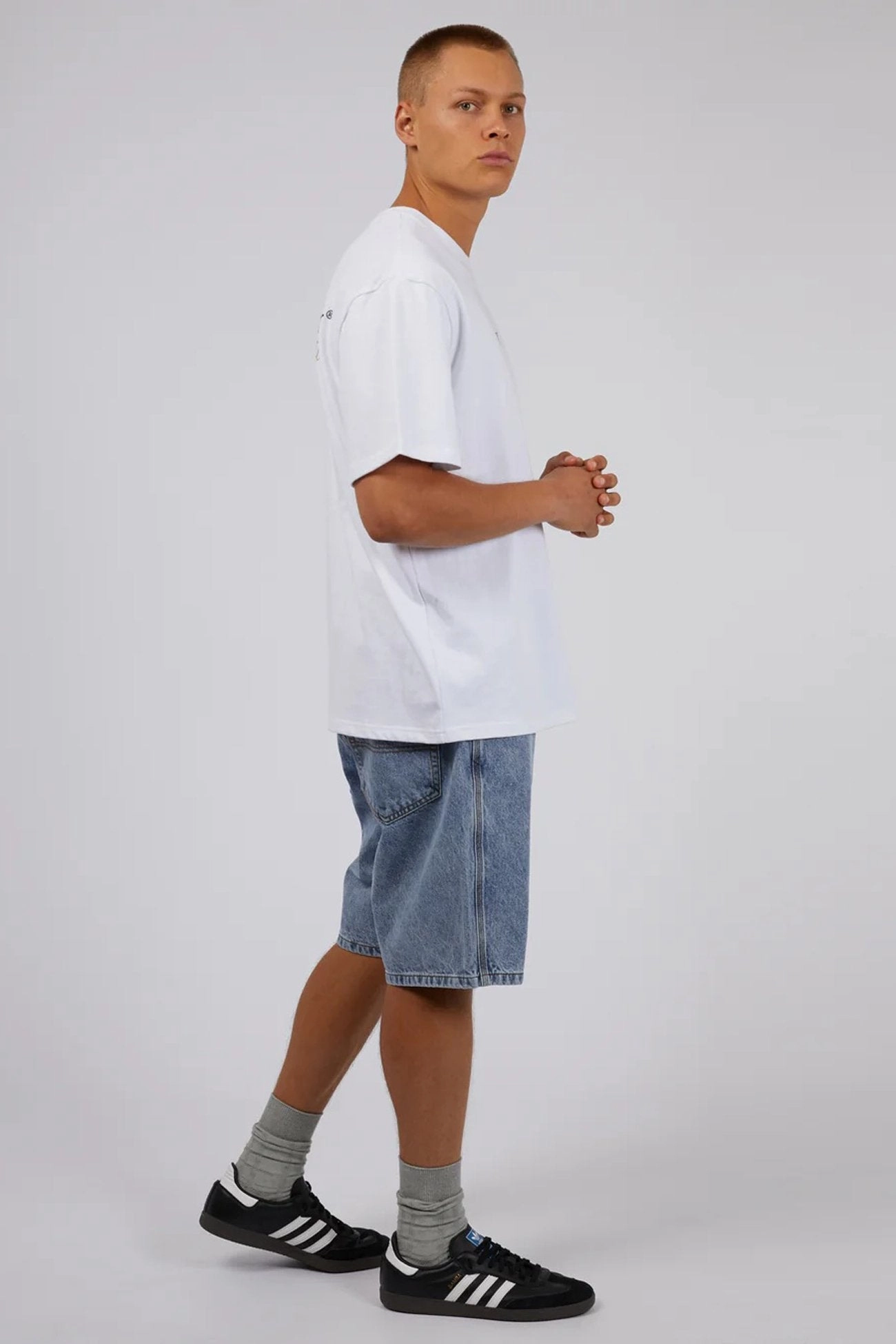 Coastal Tee White sale jeans
