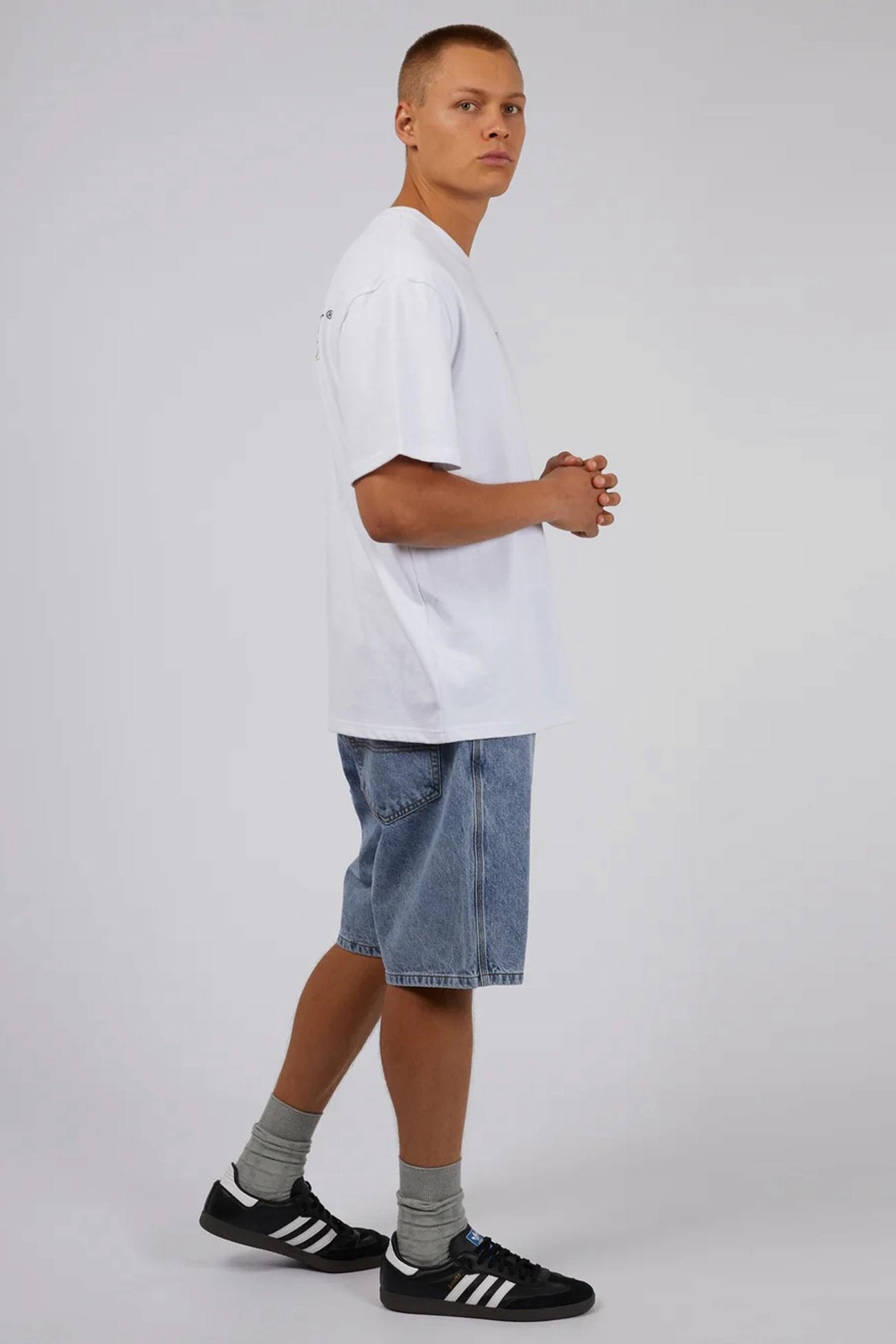 Coastal Tee White sale jeans