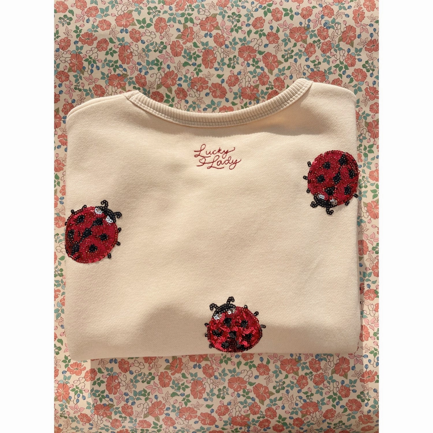 Cozy Konges Sljd Ladybug Glitter Lou Ladybug Glitter Sweatshirt Ocs