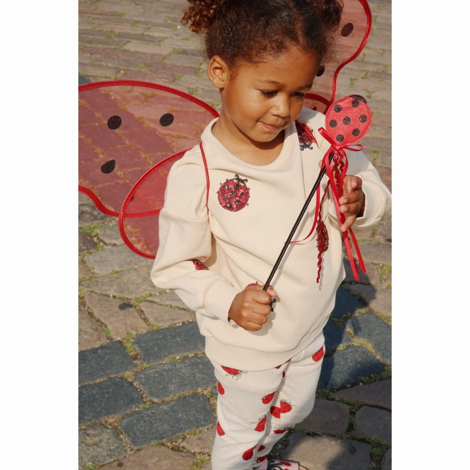 Cozy Konges Sljd Ladybug Glitter Lou Ladybug Glitter Sweatshirt Ocs