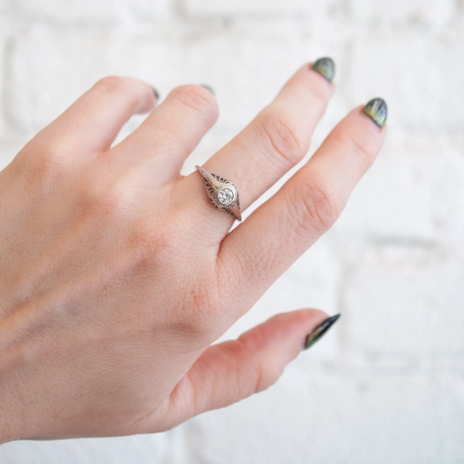 Deco Filigree Diamond Solitaire