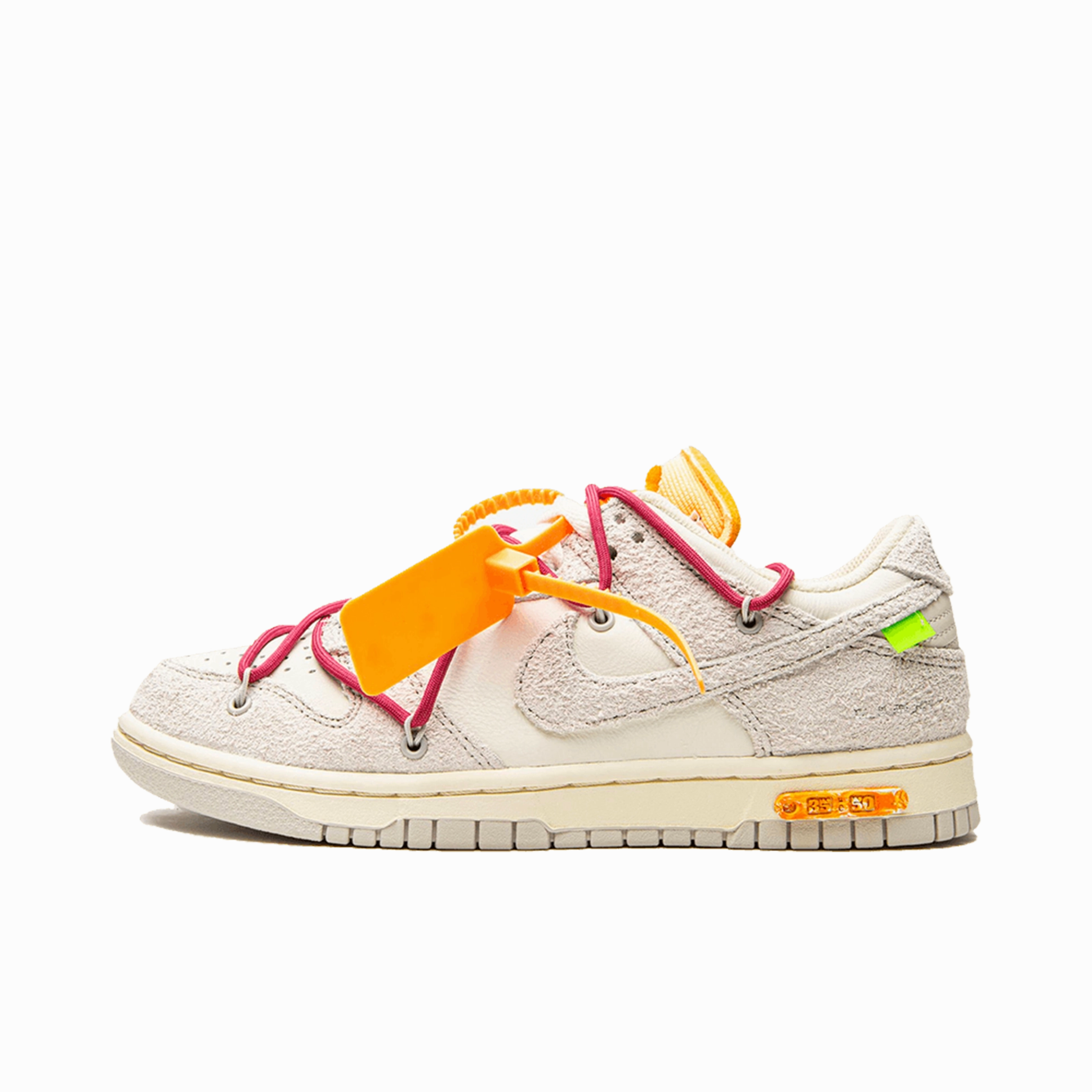 Designer essentials Nike Dunk Low Off-White Lot 35 Prestige wear