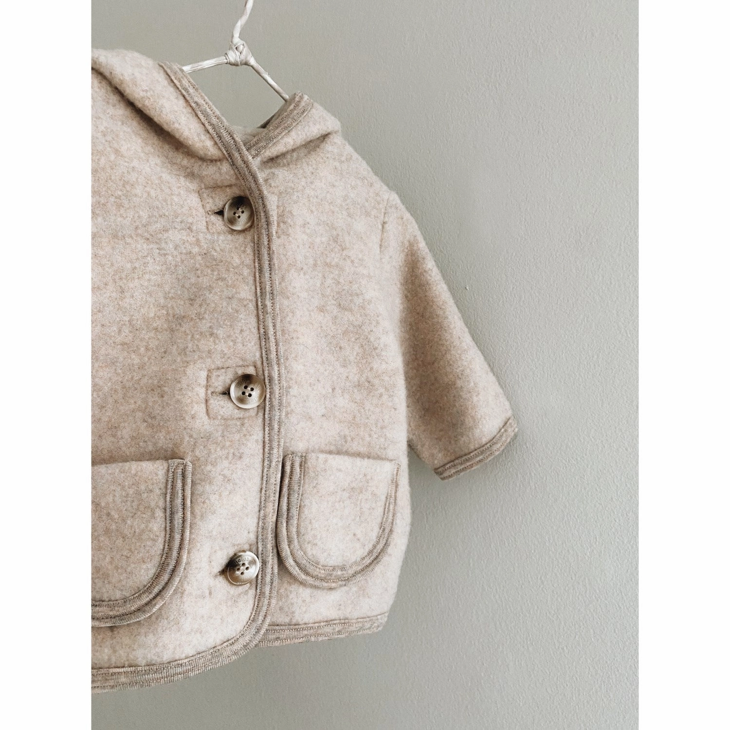 Desirable Lalaby Oat Babar Jacket