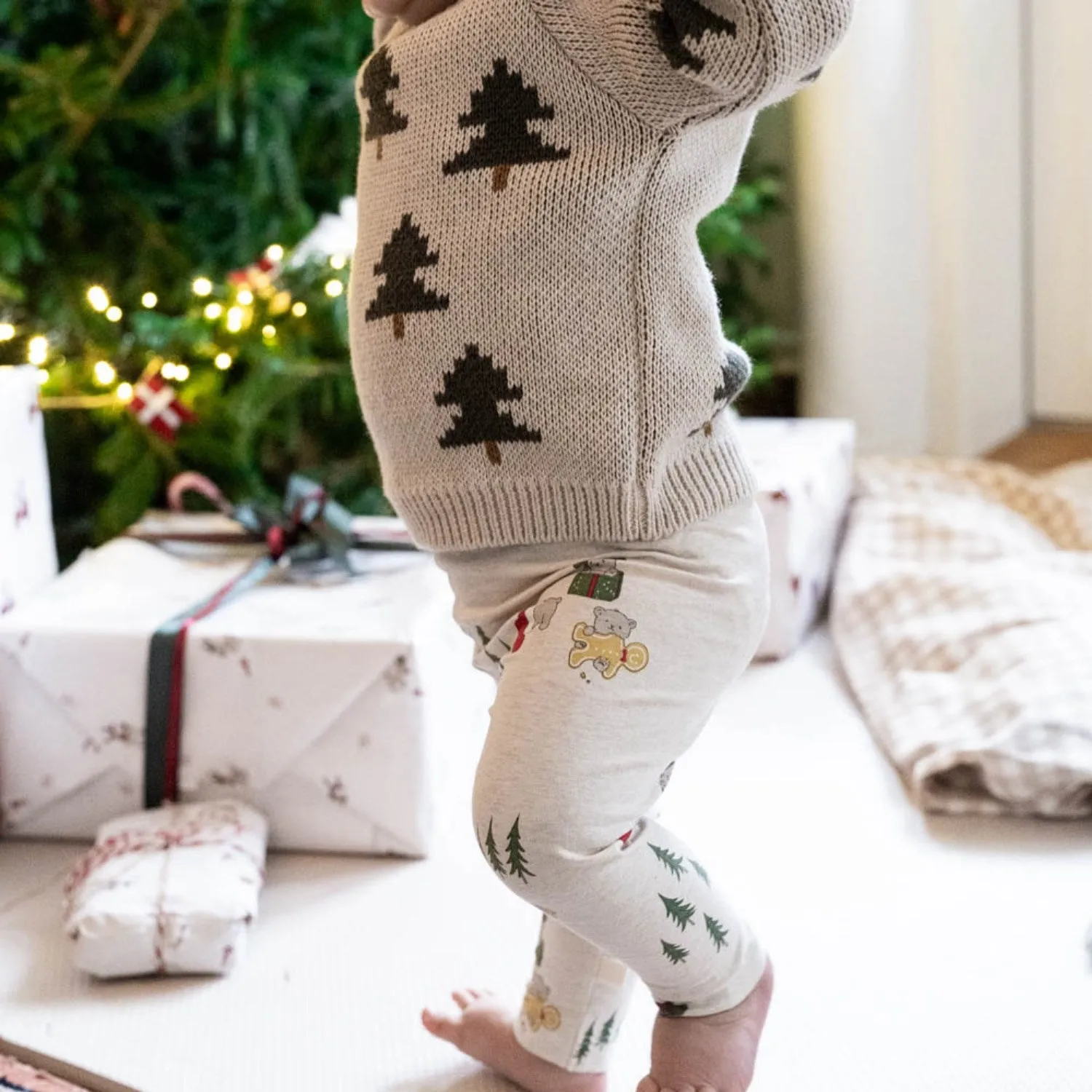 Distinctive That's Mine Christmas Polar Bear Miley Leggings