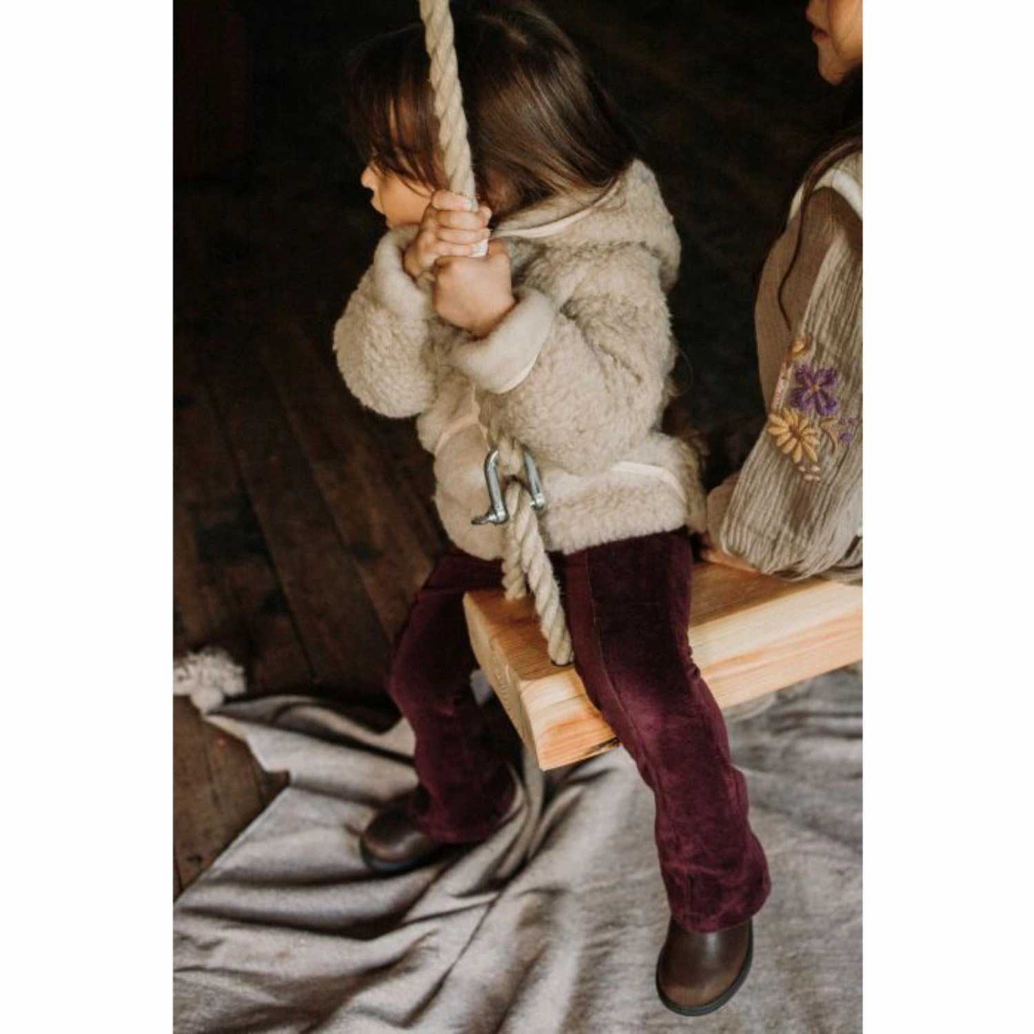 Embroidery Alwero Beige Jacket Cardigan Mody