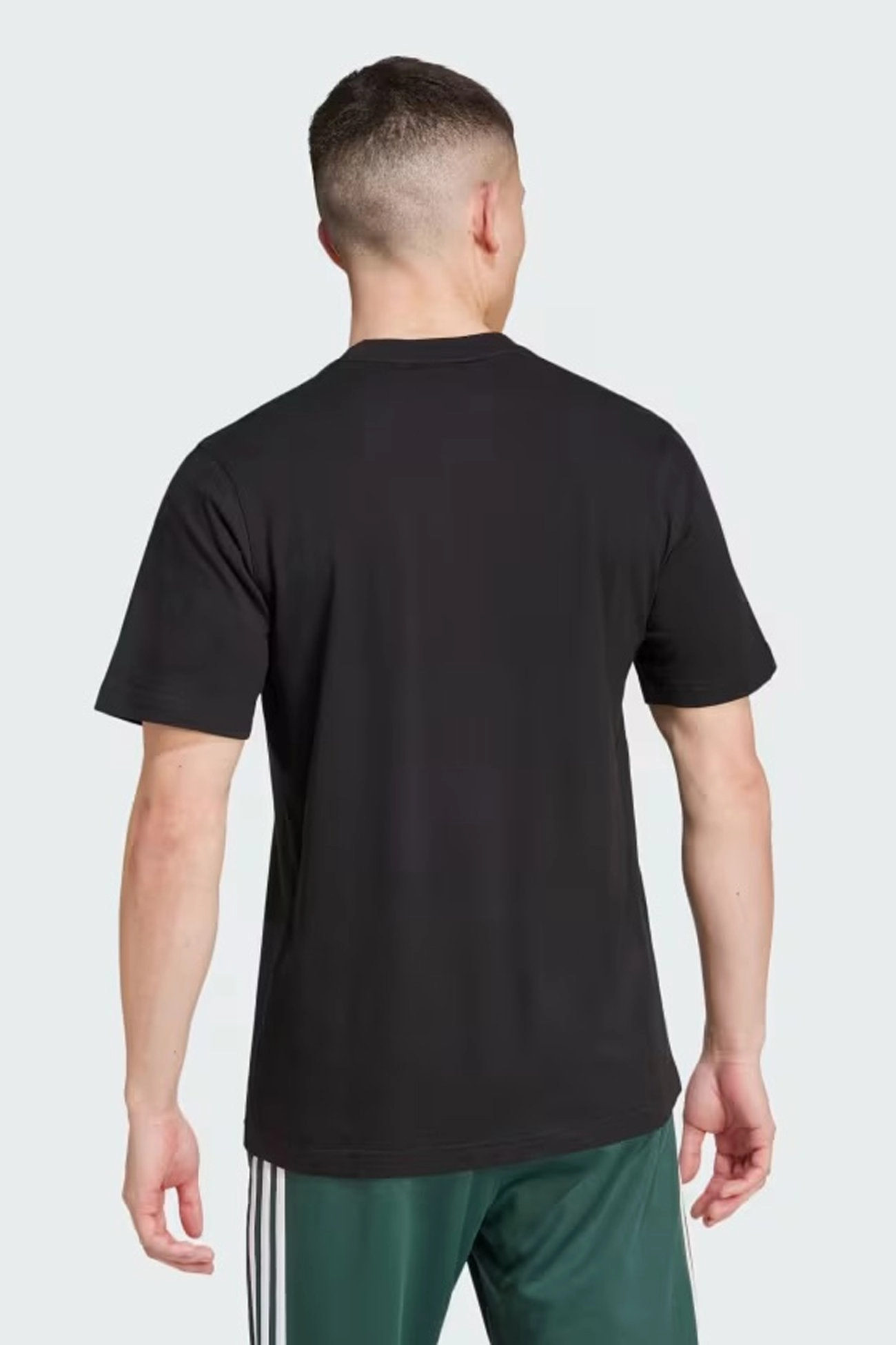 Essential Tee Black sale double beds