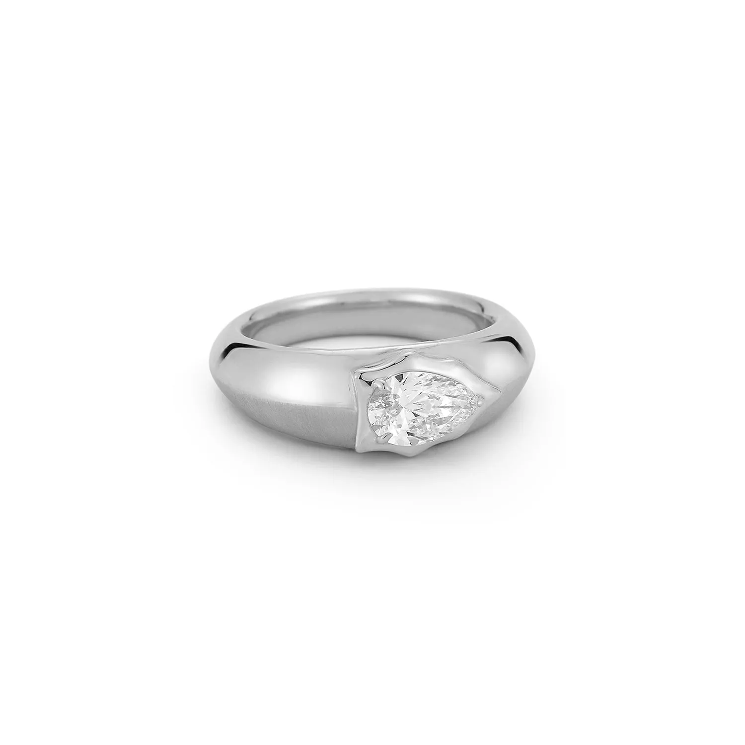 Frankie Envoy Ring