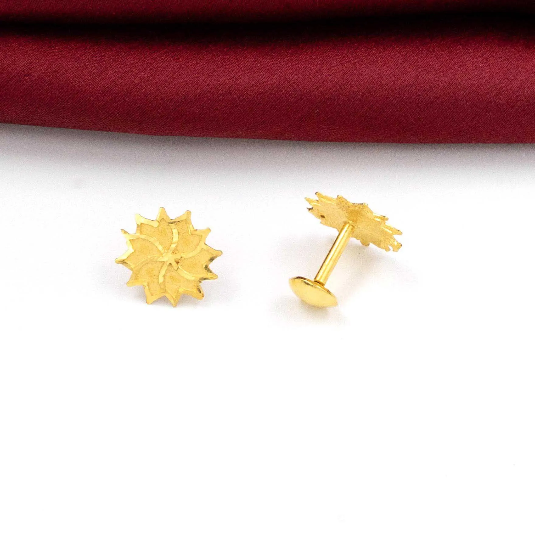 Gold earring PGST204-07