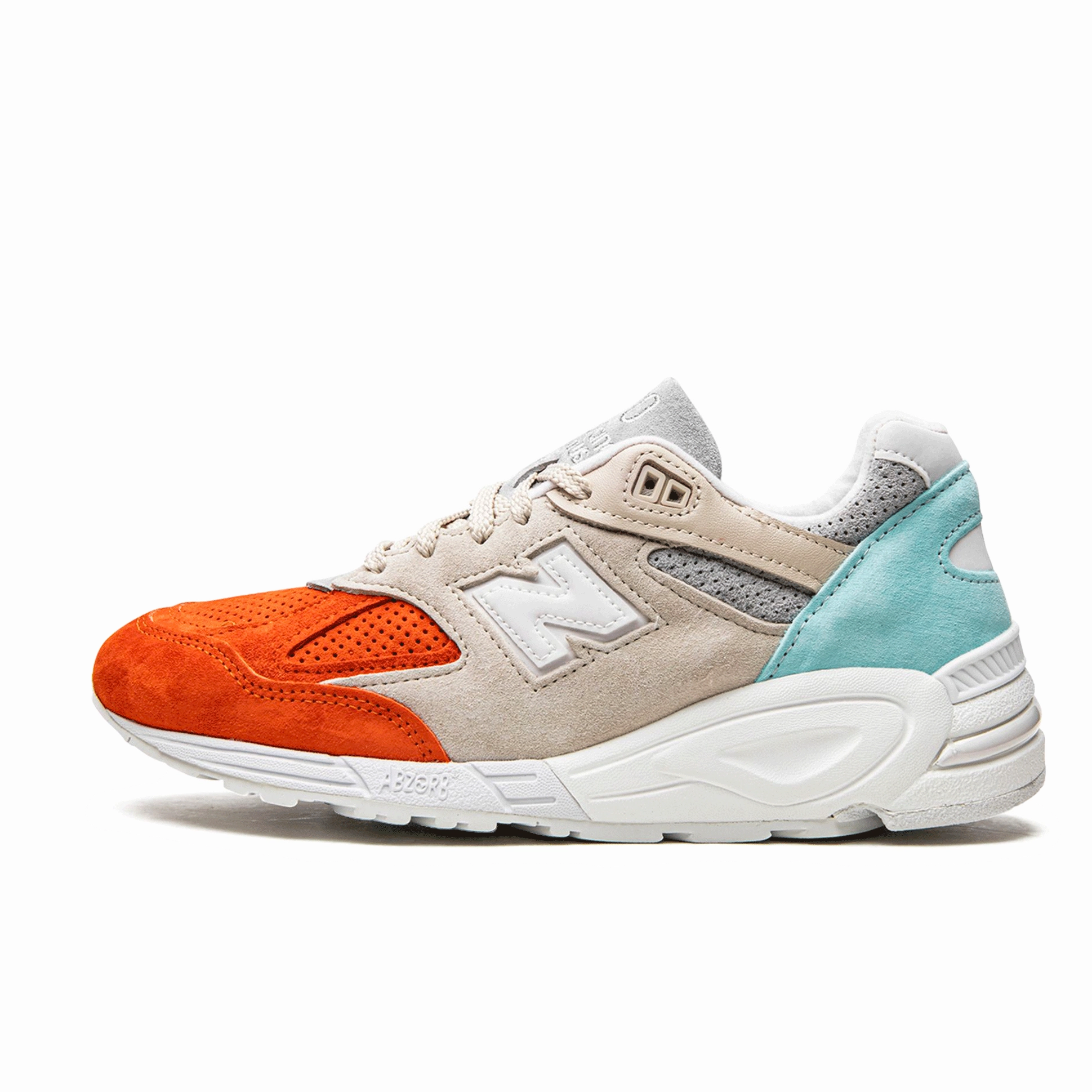 High-quality stitching New Balance 990v2 Kith Cyclades Timeless luxury