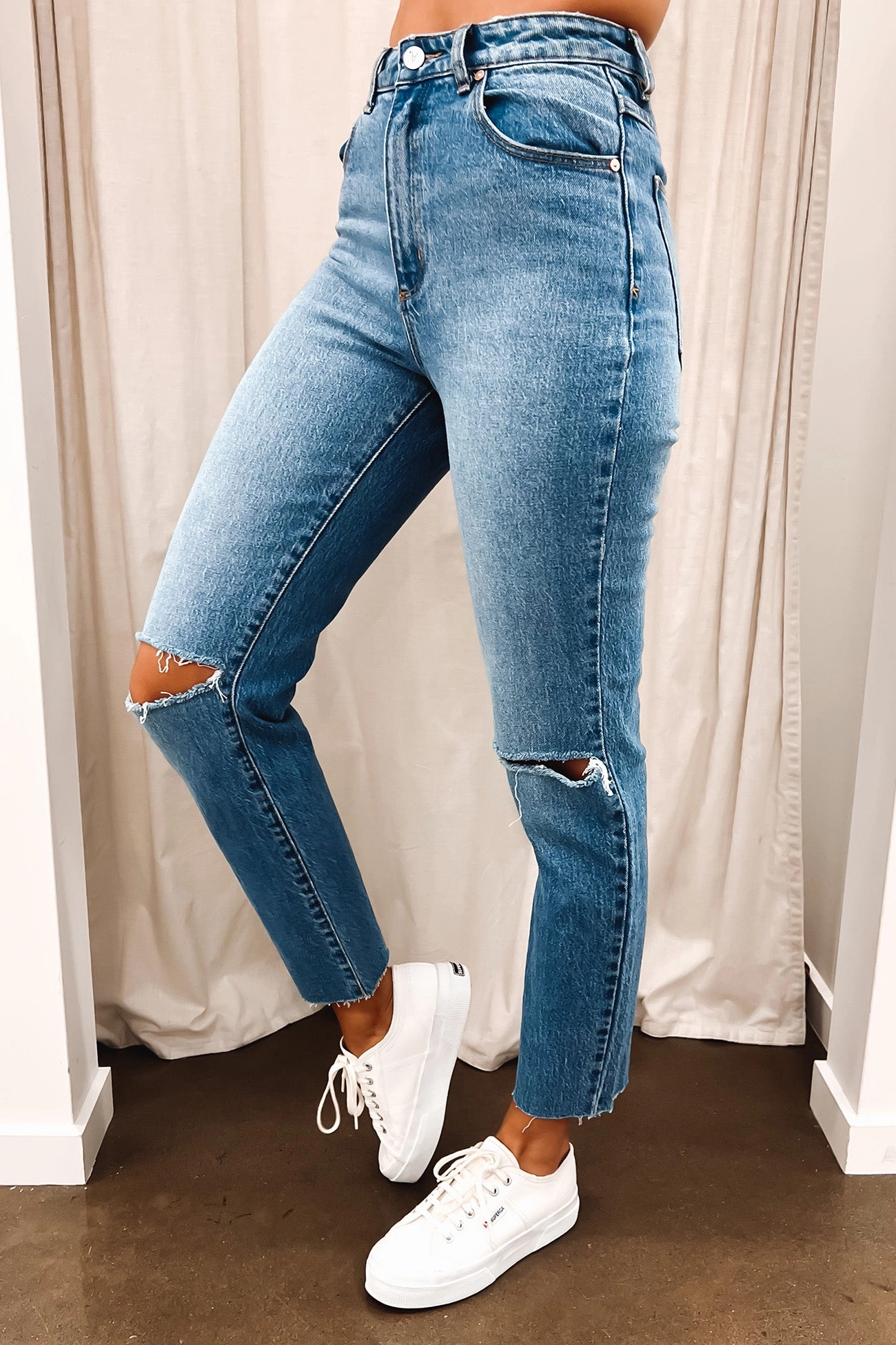 iphone 6 sale A 94 High Slim Jean Mila Organic Rip