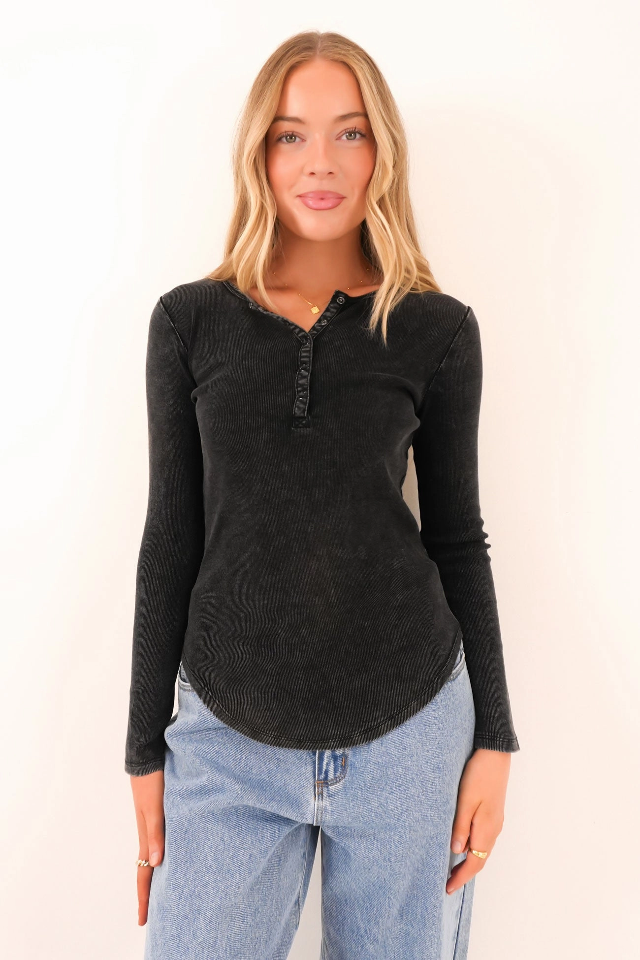 Jace Henley Top Washed Black eid sale