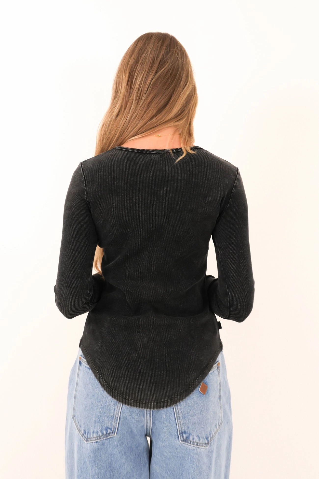 Jace Henley Top Washed Black eid sale