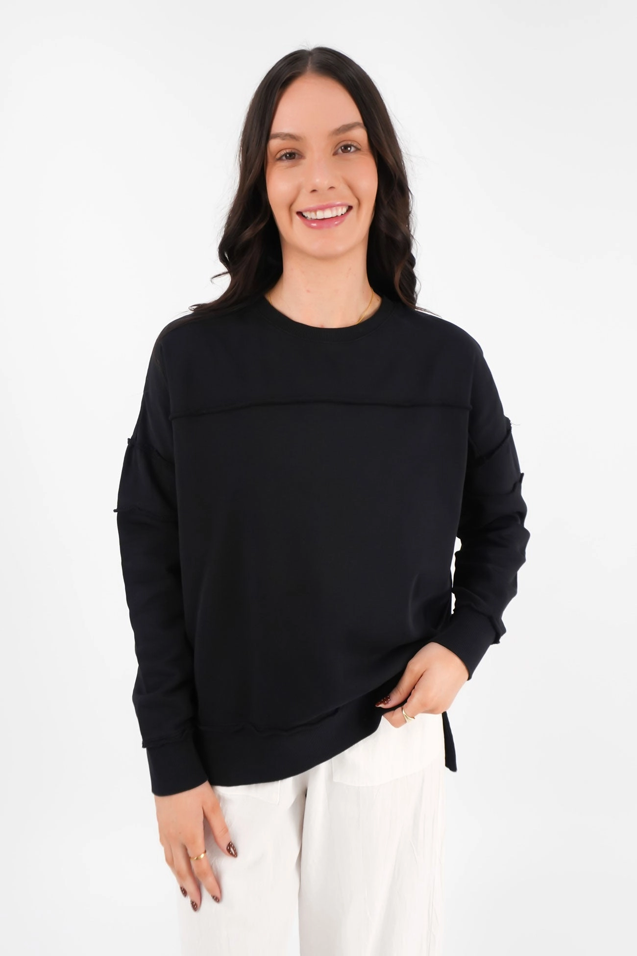 Jayne Throw On Fleece Black sale fashion sale on flipkart