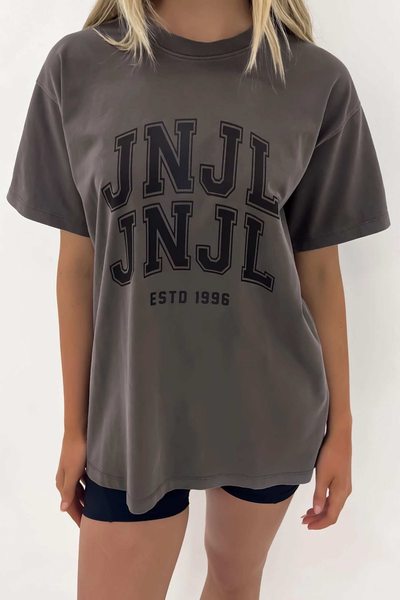 JNJL League Tee Charcoal sale fashion