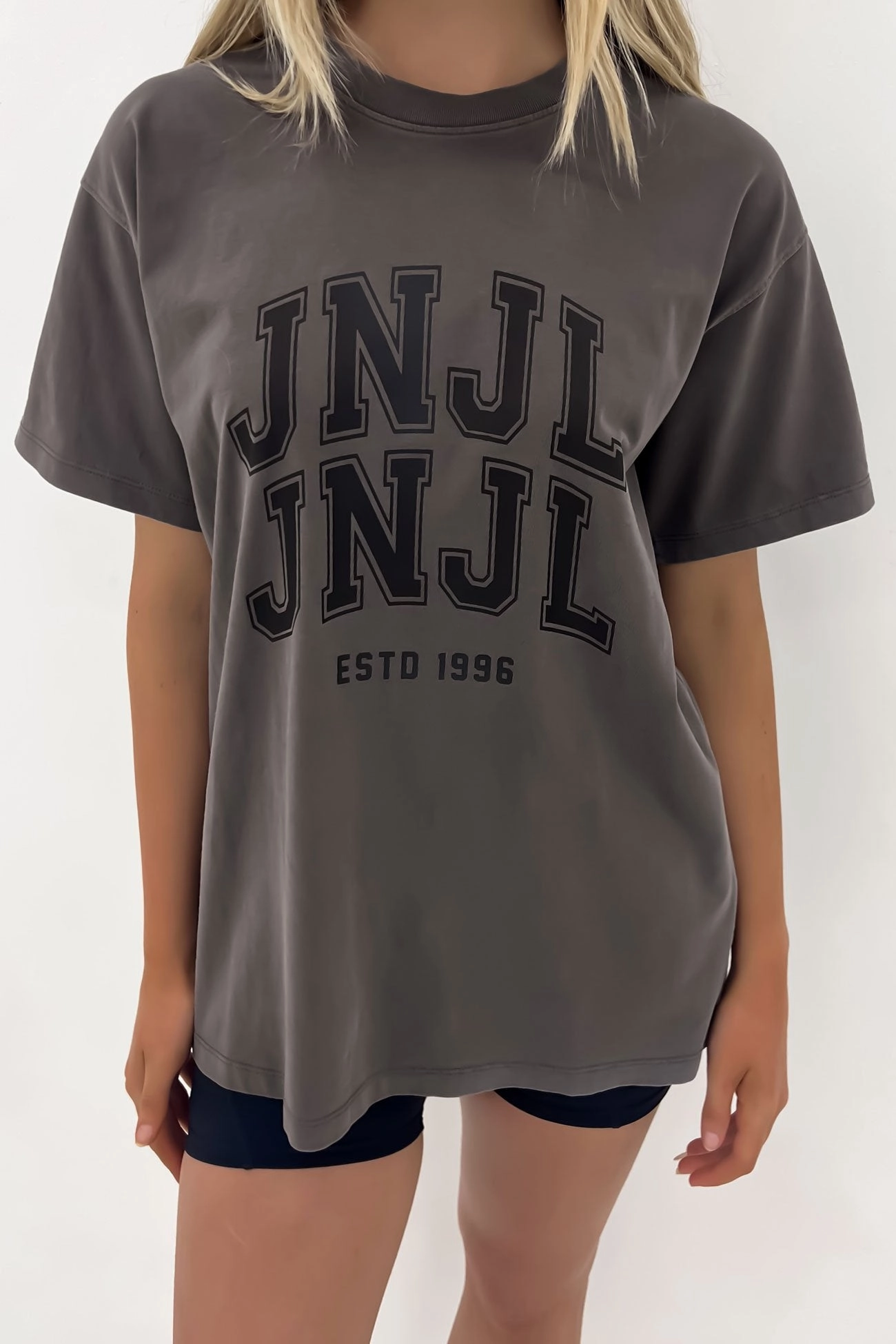 JNJL League Tee Charcoal sale fashion