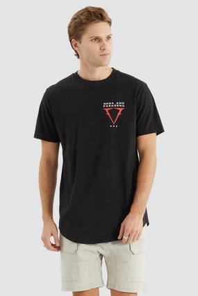 joules sale Data Dual Curved Tee Jet Black sale new balance