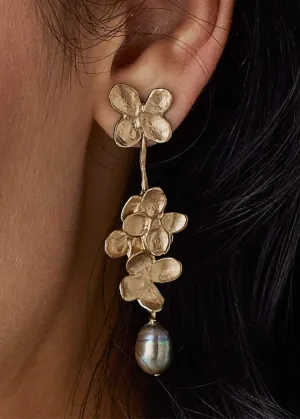 Julie Cohn | Hydrangea Blossom Earring