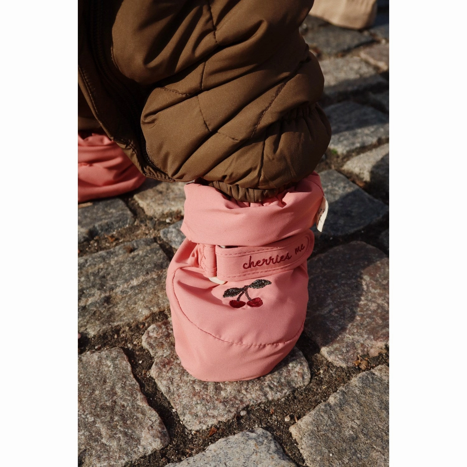 Konges Sljd Desert Sand Nohr Snow Boot Velcro shoes