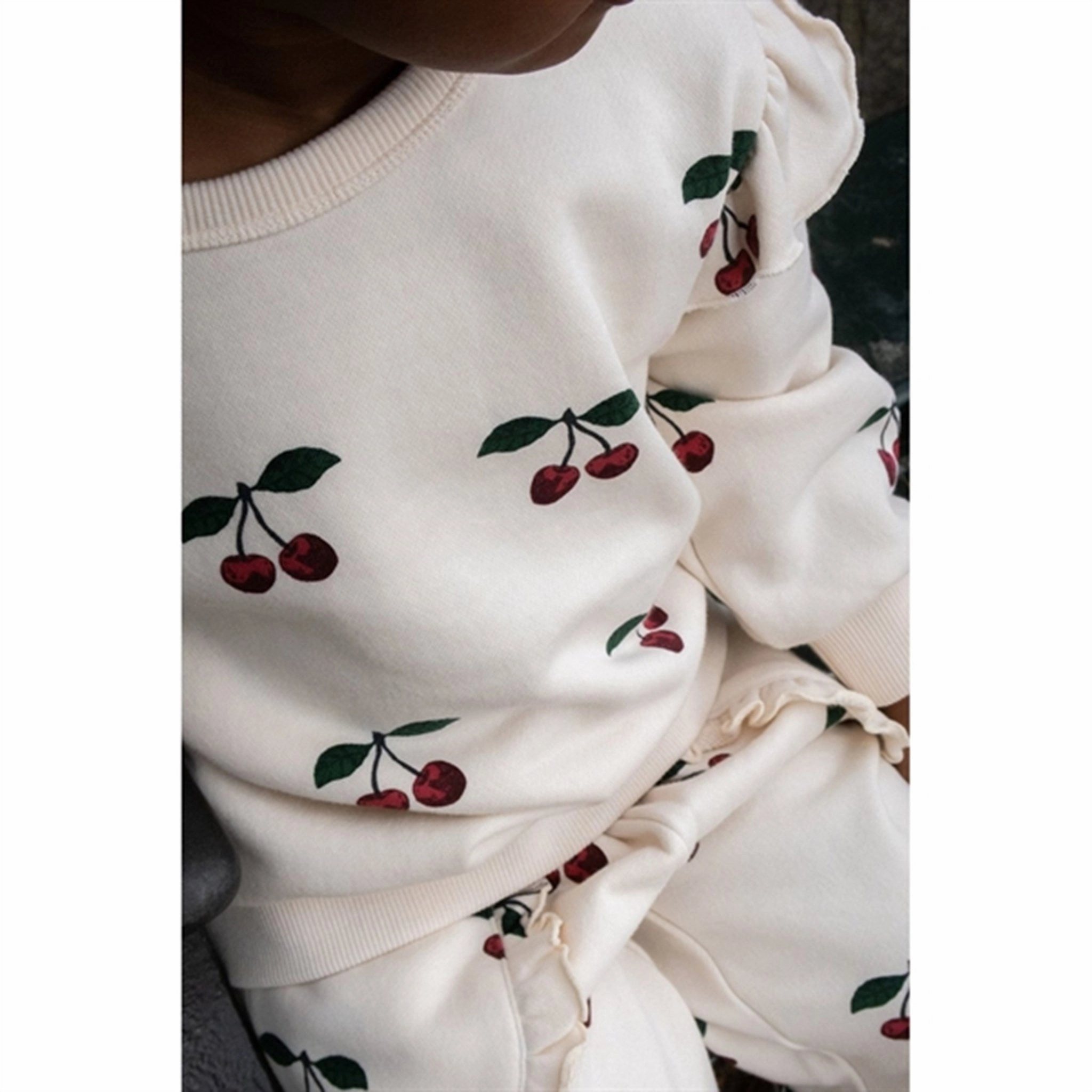 Konges Sljd Ma Grande Cerise Lou Frill Sweatshirt Distinctive
