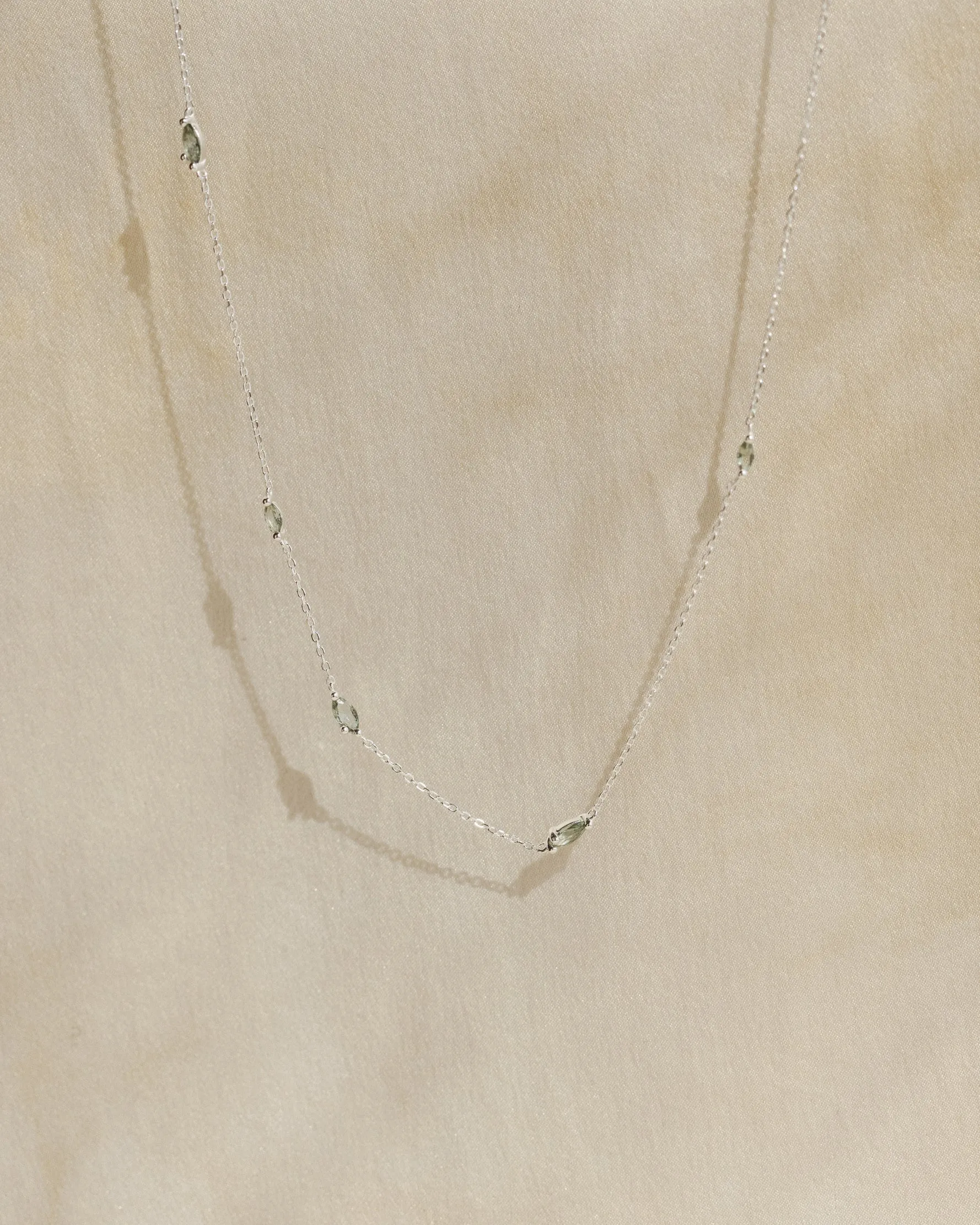 Leaflet Necklace