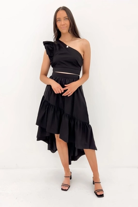 Leonie Set Black sale dresses women sale poster