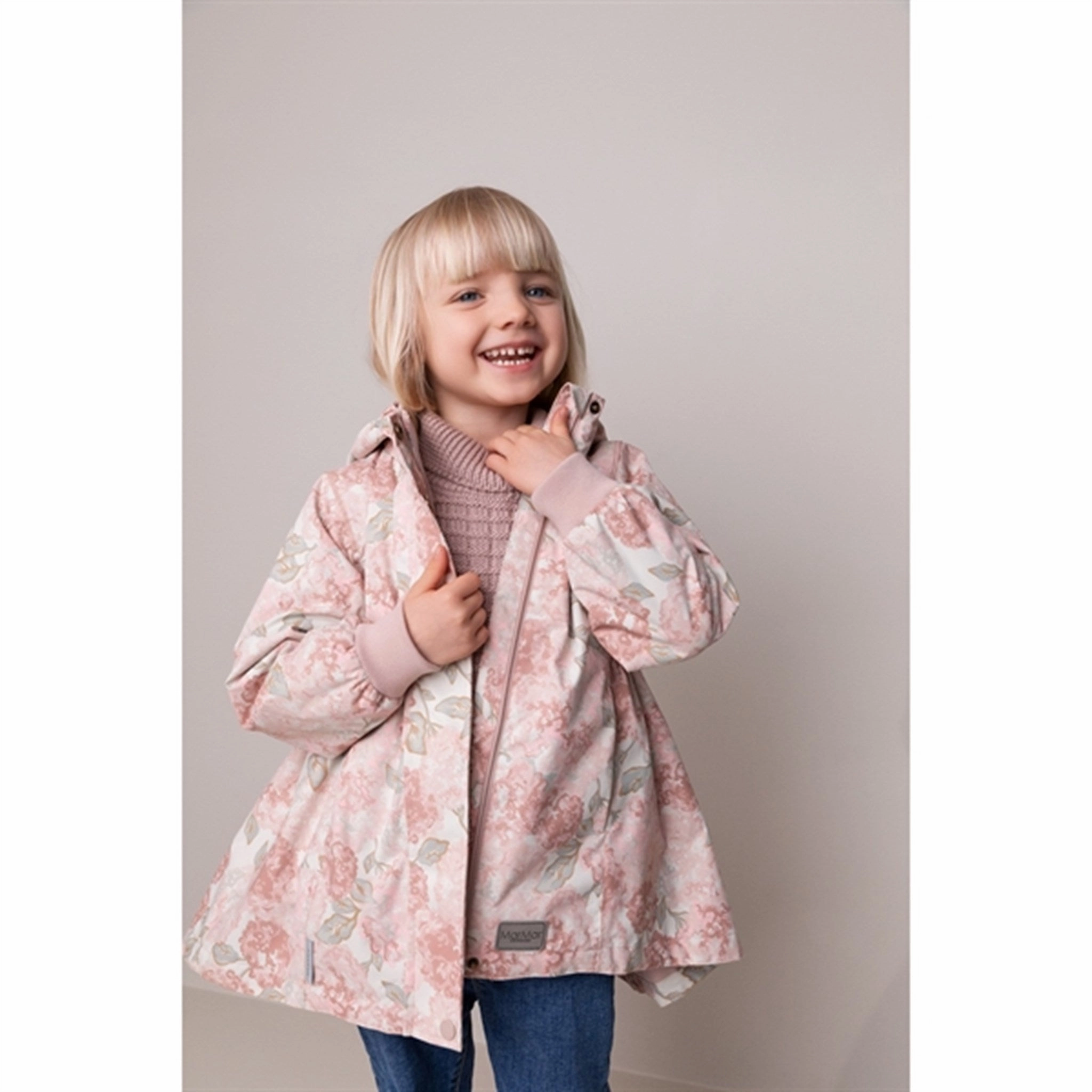 Minimalist MarMar Oda Jacket Hydrangea Technical Summer Outerwear
