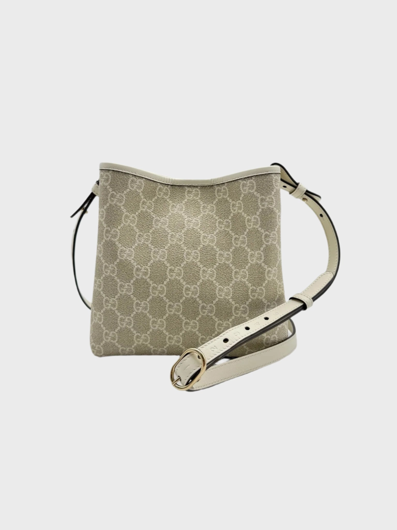 Borsa A Spalla GG Emblem Icon suruma. in new arrivals online shopping vialli new arrivals shoes peachmode sarees new arrivals with price