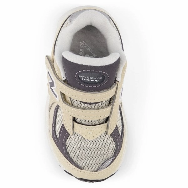 New Balance 2002 Hook & Loop Sneakers Sandstone Trendy shoes