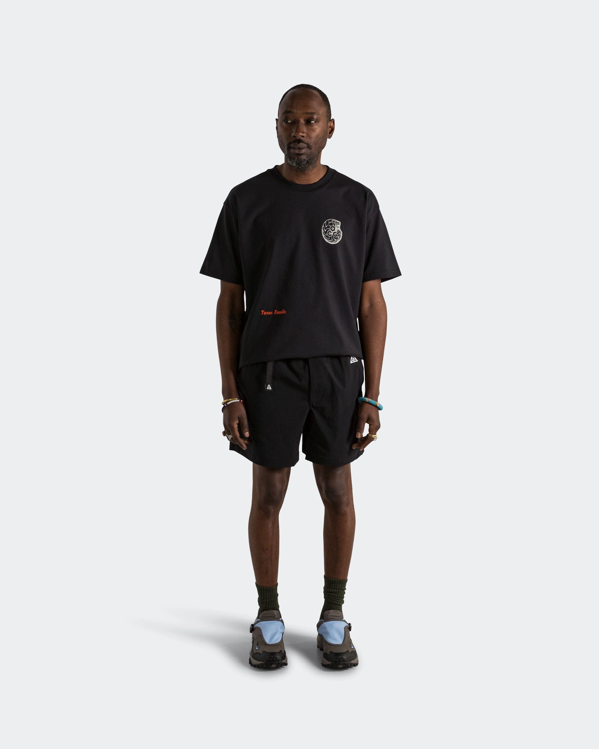 new collection nose pin Hike Short - Black/Anthracite-Summit White