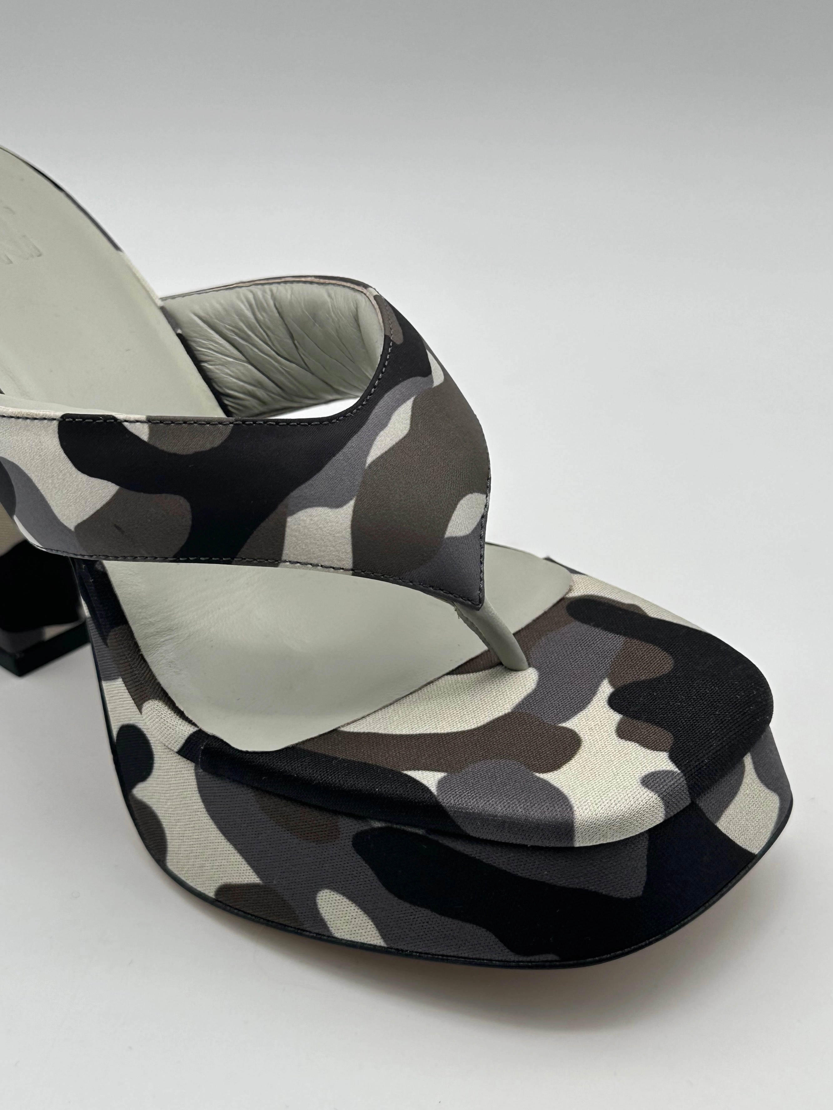 new movie releases new arrival allen solly handbags Sandali Con Tacco Largo E Platform Fantasia Camouflage
