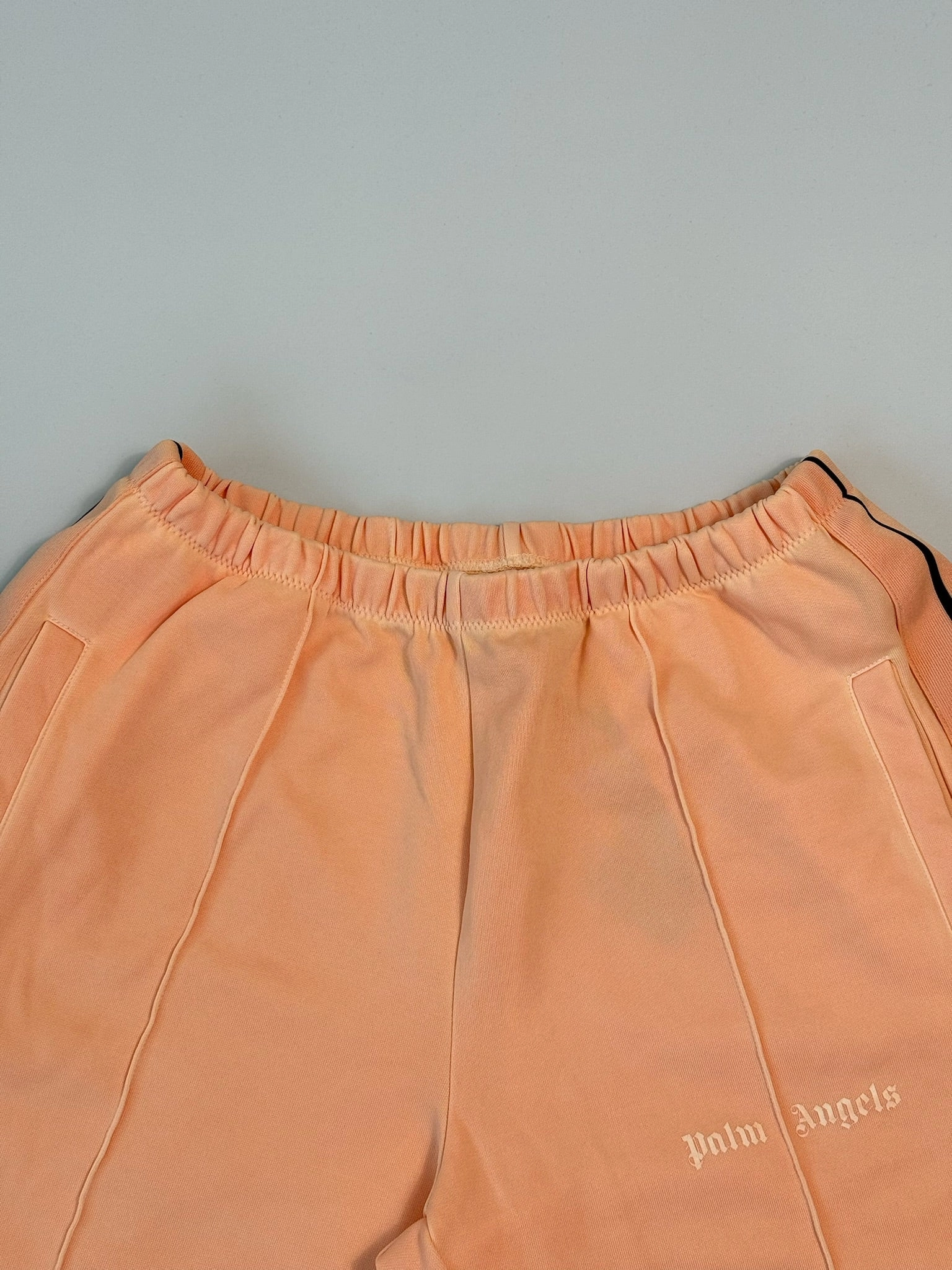 new movie releases this week new collection dress Pantaloncini Track Color Salmone
