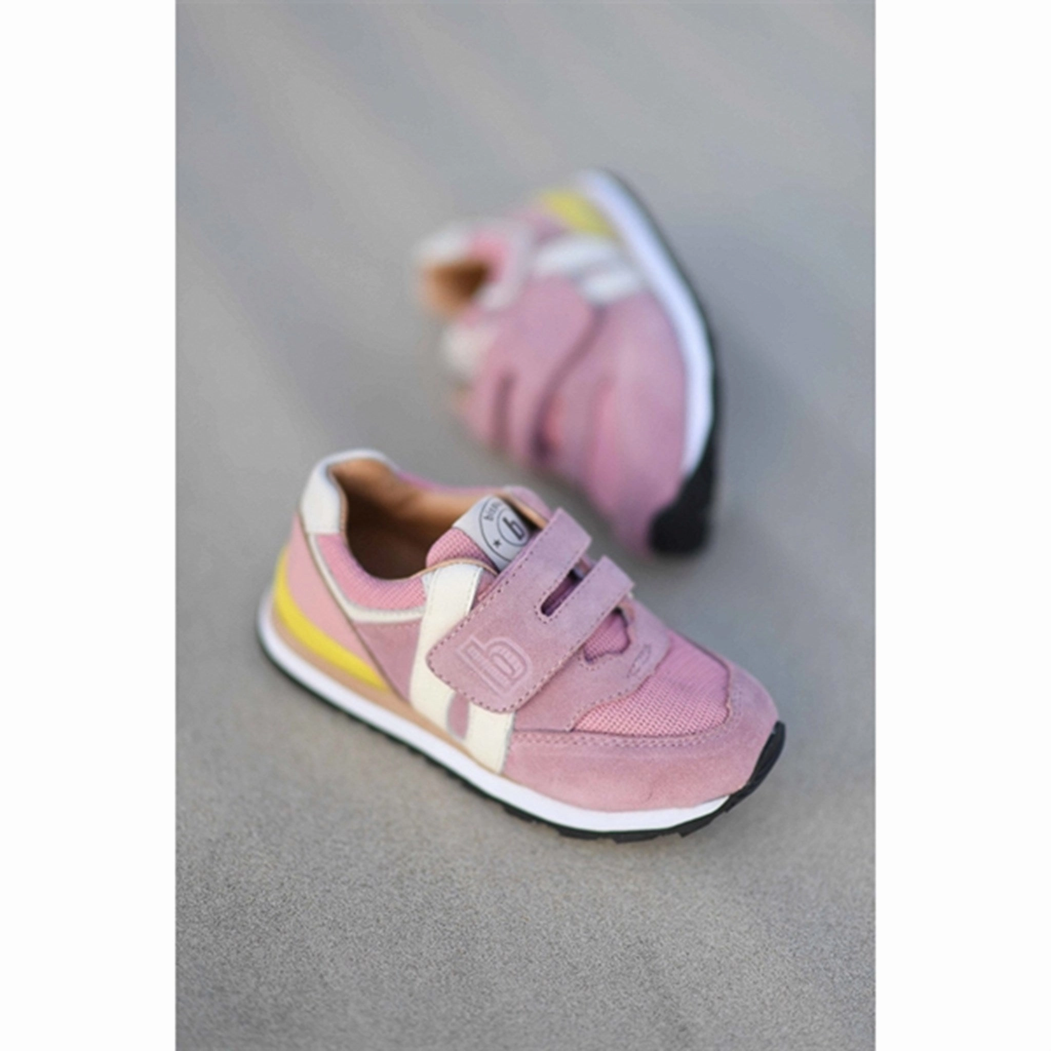 Office shoes Bisgaard Winston S Velcro Shoe Blush