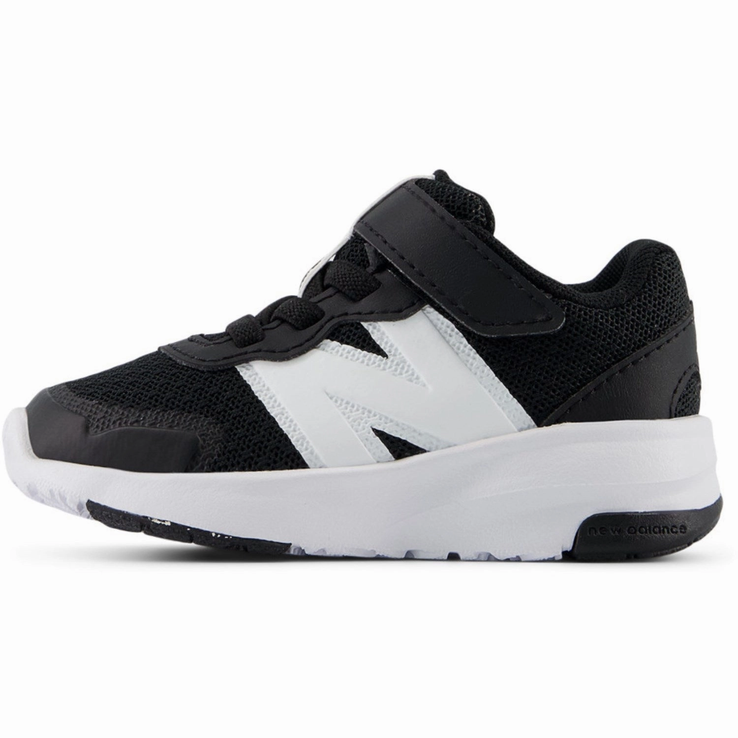 Outdoor shoes New Balance Black New Balance FreshFoam 578 Kids Bungee Lace With Top Strap