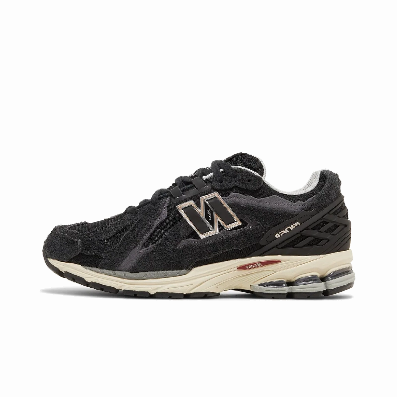 Prestige wear New Balance 1906D Protection Pack Black Premium craftsmanship