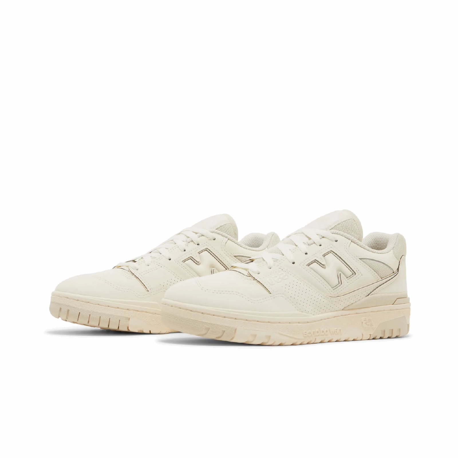 Prestige wear New Balance 550 Turtledove