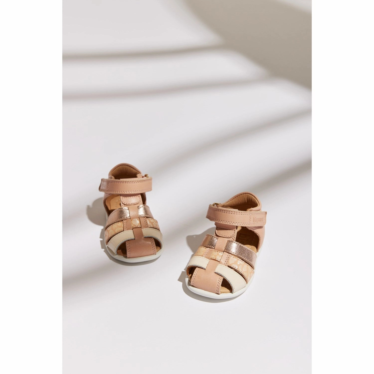 Retro shoes Bisgaard Rose Pearls Carly Sandal
