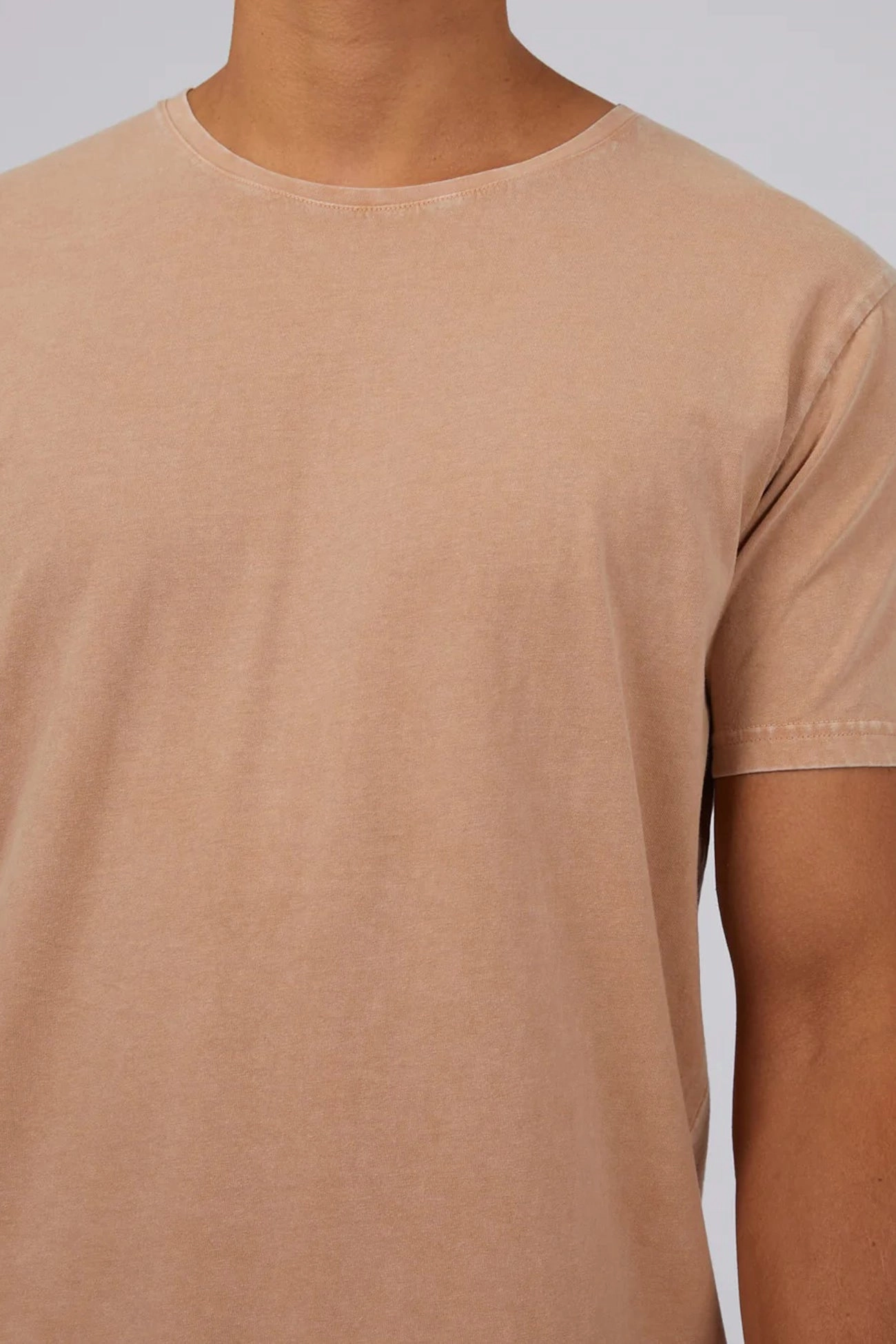 sale deals Tail Tee Amber
