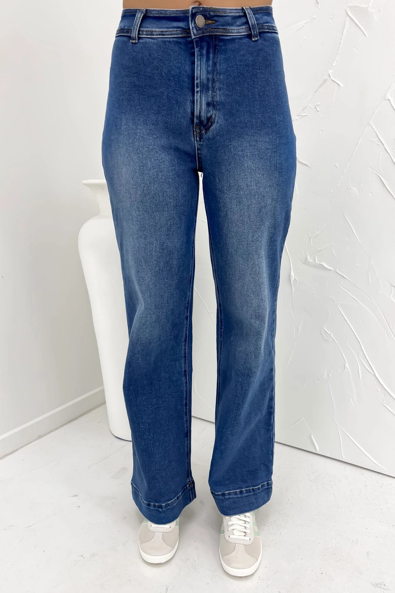 sale fashion Mahnee Flare Jean Mid Blue