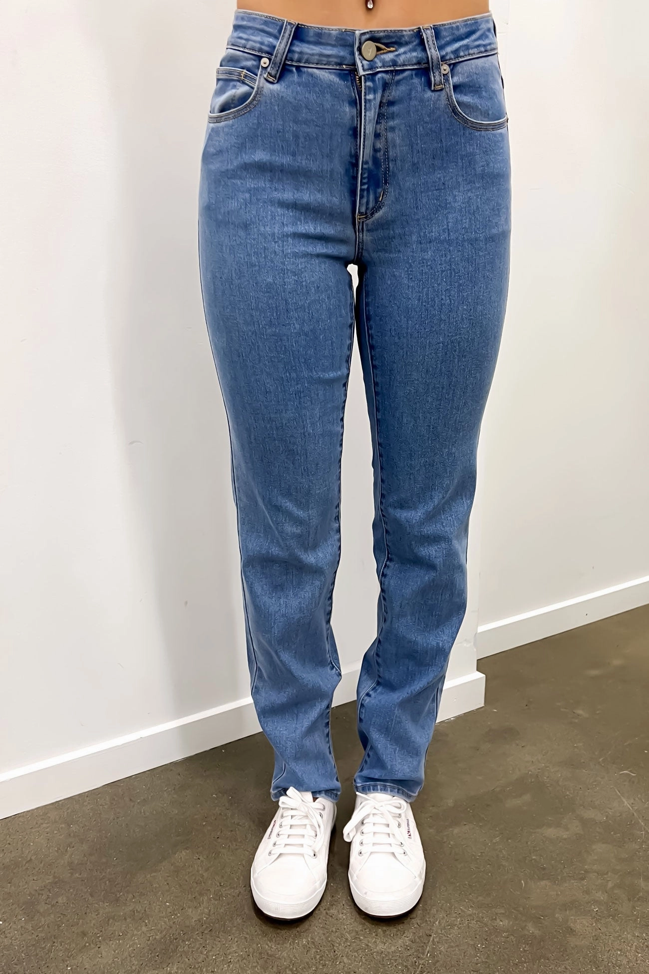 xbox sale A 95 Stovepipe Jean Peta sale trainers